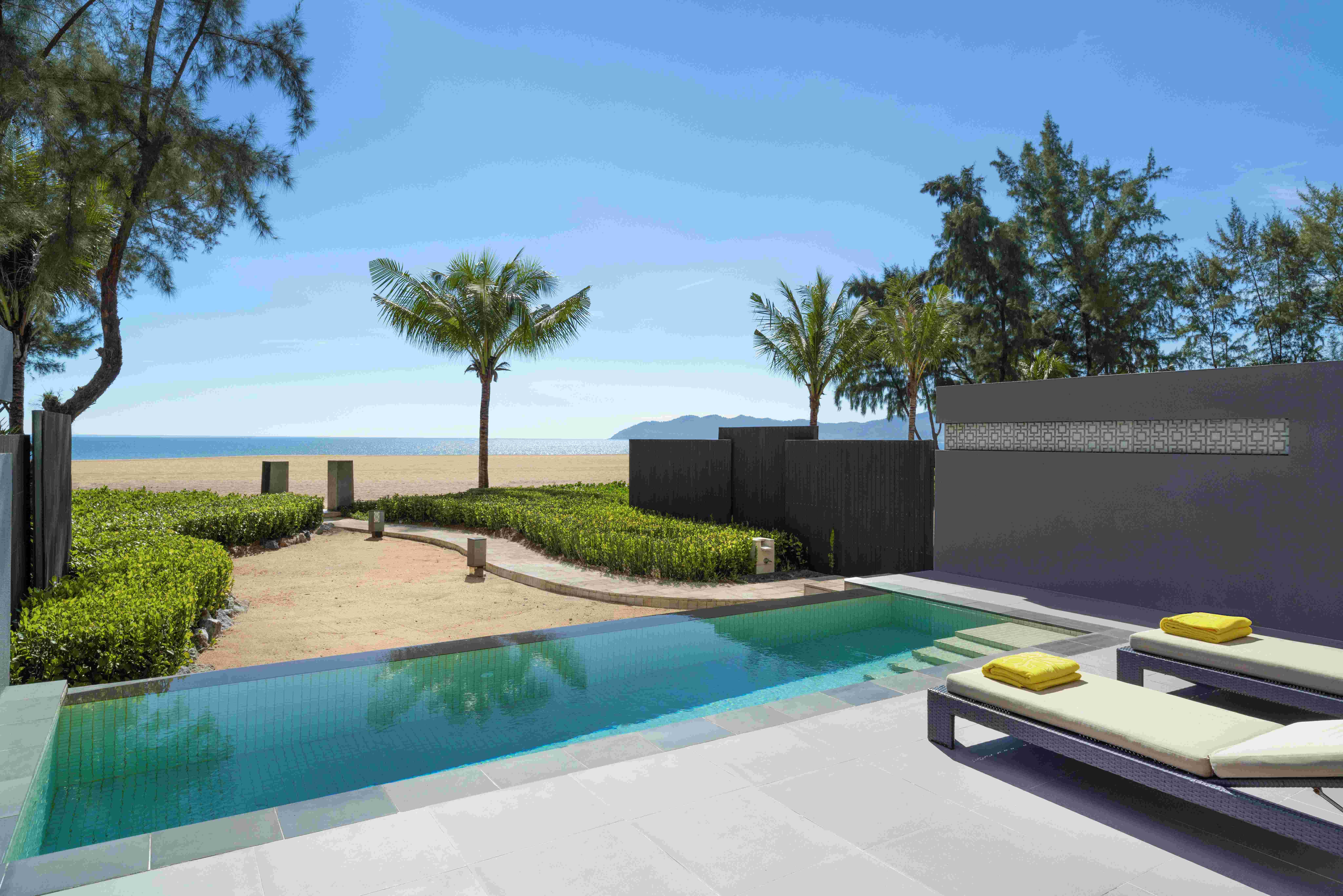 angsana lang co beachfront one bedroom pool suite